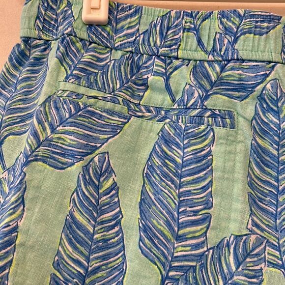 Vineyard Vines linen blue green feather elastic waist shorts Size M EUC - Picture 6 of 9